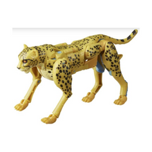 Load image into Gallery viewer, Transformers Netflix WFC CHEETOR (Deluxe Class)