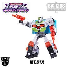 Load image into Gallery viewer, Transformers Legacy Evolution MEDIX (Deluxe Class)
