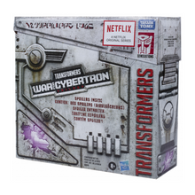 Load image into Gallery viewer, Transformers Netflix War for Cybertron ULTRA MAGNUS (Leader Class)