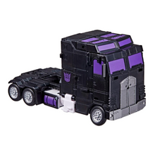 Load image into Gallery viewer, Transformers Legacy MOTORMASTER (Commander Class)
