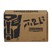 Load image into Gallery viewer, Transformers Generations Selects POWERDASHER CROMAR (Deluxe Class)
