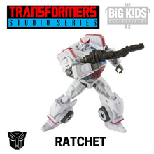 Load image into Gallery viewer, Transformers Studio Series SS82 RATCHET (Deluxe Class)
