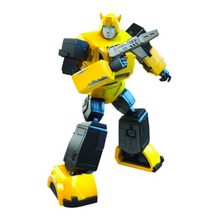 Load image into Gallery viewer, Transformers R.E.D Series BUMBLEBEE
